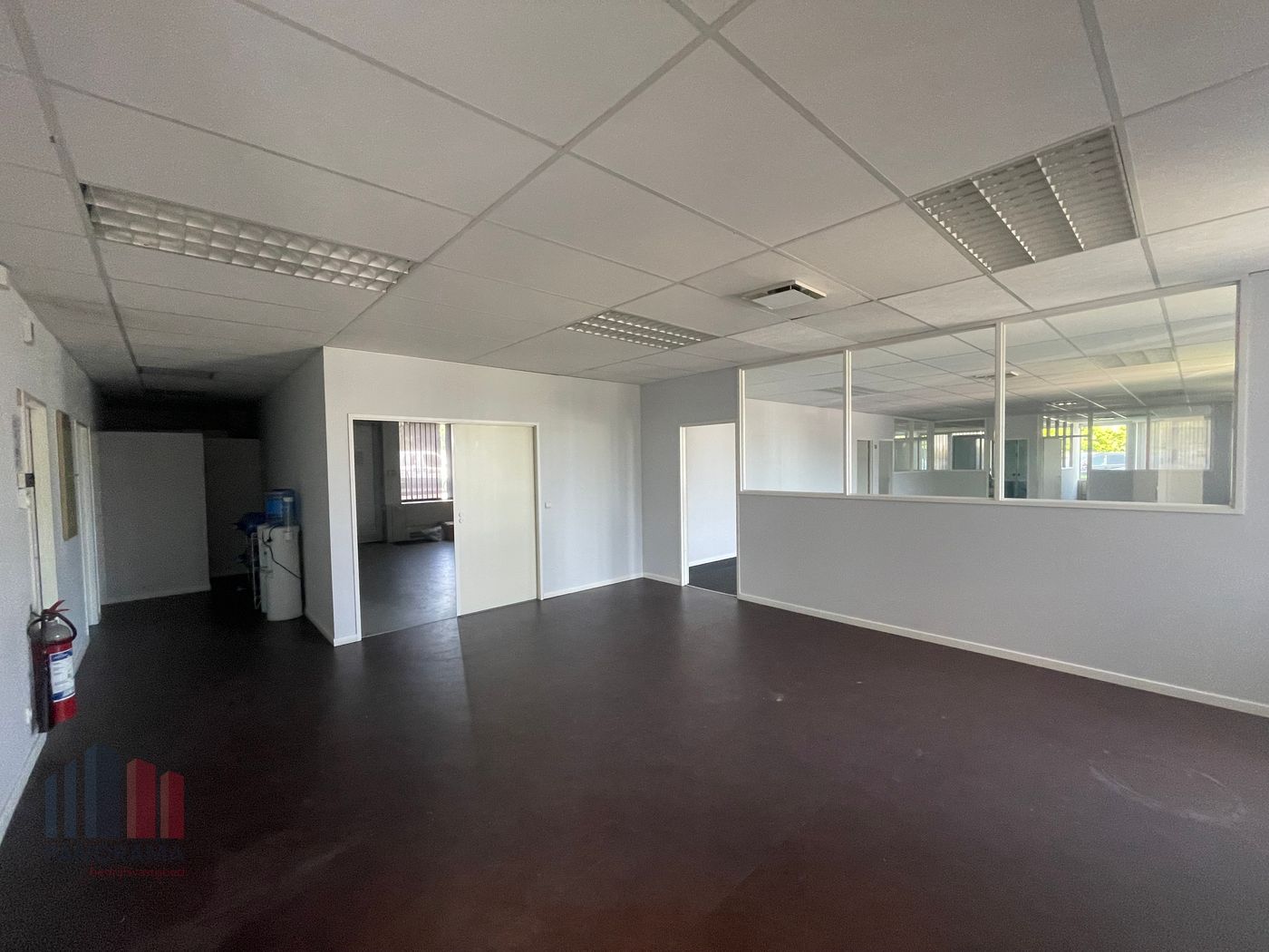 Kantoren en magazijnen met visibiliteit vanaf R0 - foto 5