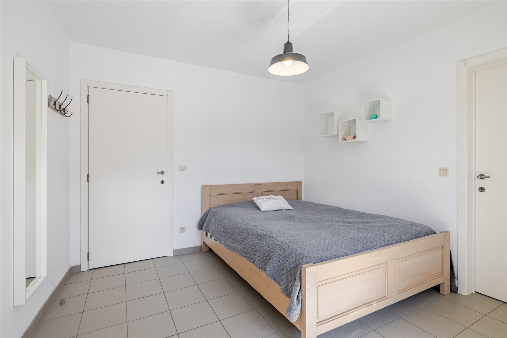 Prachtige woning met 4 slks, garage en stadstuintje - foto 4