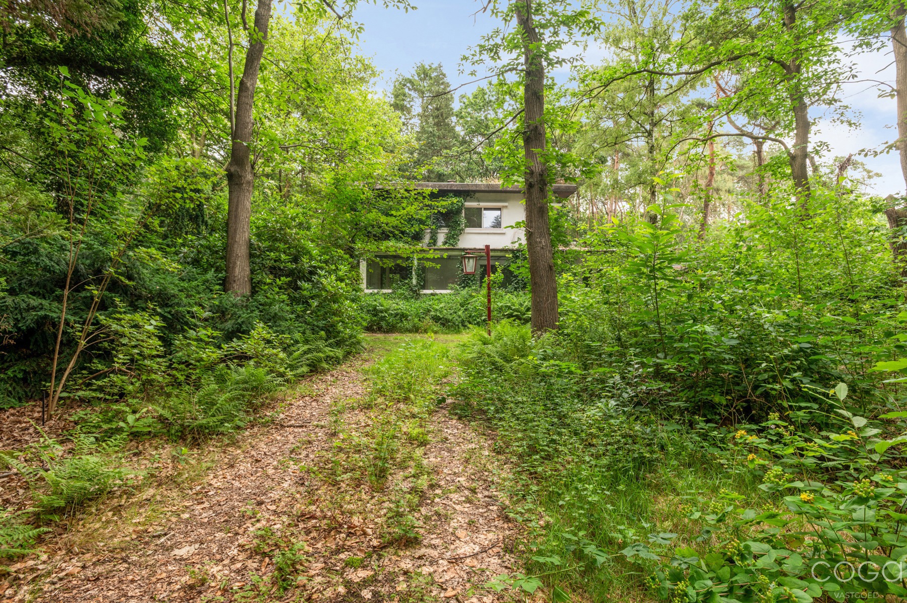 Architecturaal pareltje in een uitzonderlijk groen kader op 3.890 m² - foto 4
