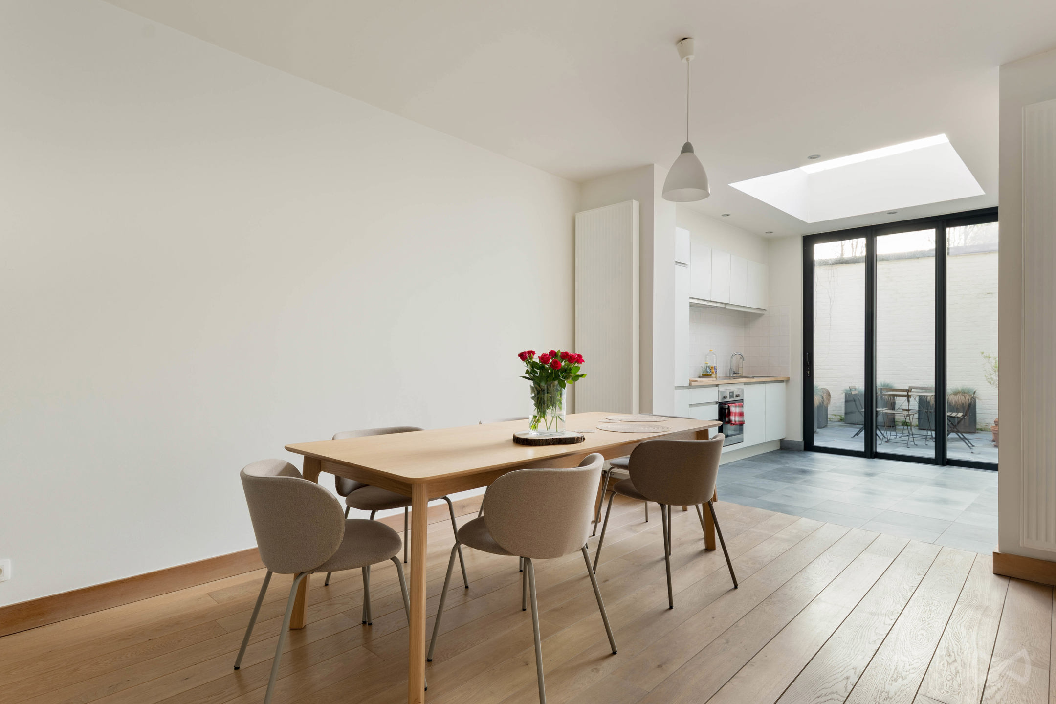 Charmante lichtrijke woning met zonnig terras - foto 3