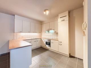 À louer, appartement spacieux et agréable situé à Brakel (Michelbeke)Au pied du Berendries, dans le quartier paisible de MICHELBEKE, se trouve ce bel...