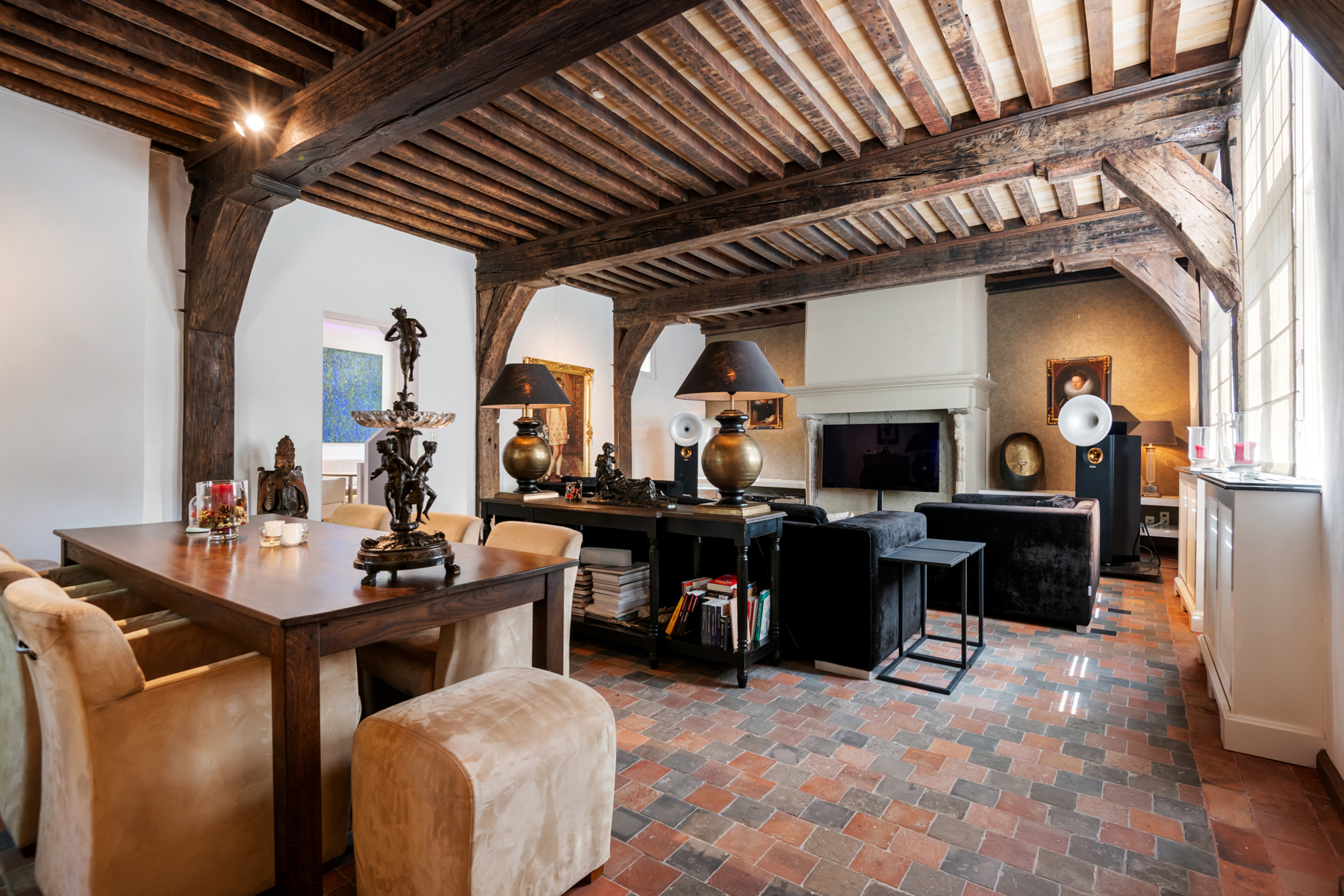 "Groote Schalien Loove” – Historisch hoekpand met ziel! - foto 3