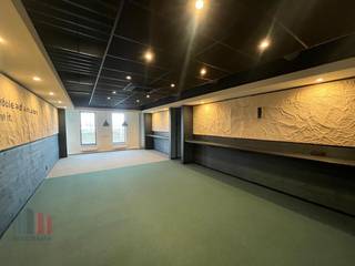 Instapklaar kantoor van 634 m² te huur op amper 5 min. rijafstand van de E17 te Zele.Het lichtrijke kantoor dat zich situeert op de derde verdieping,...