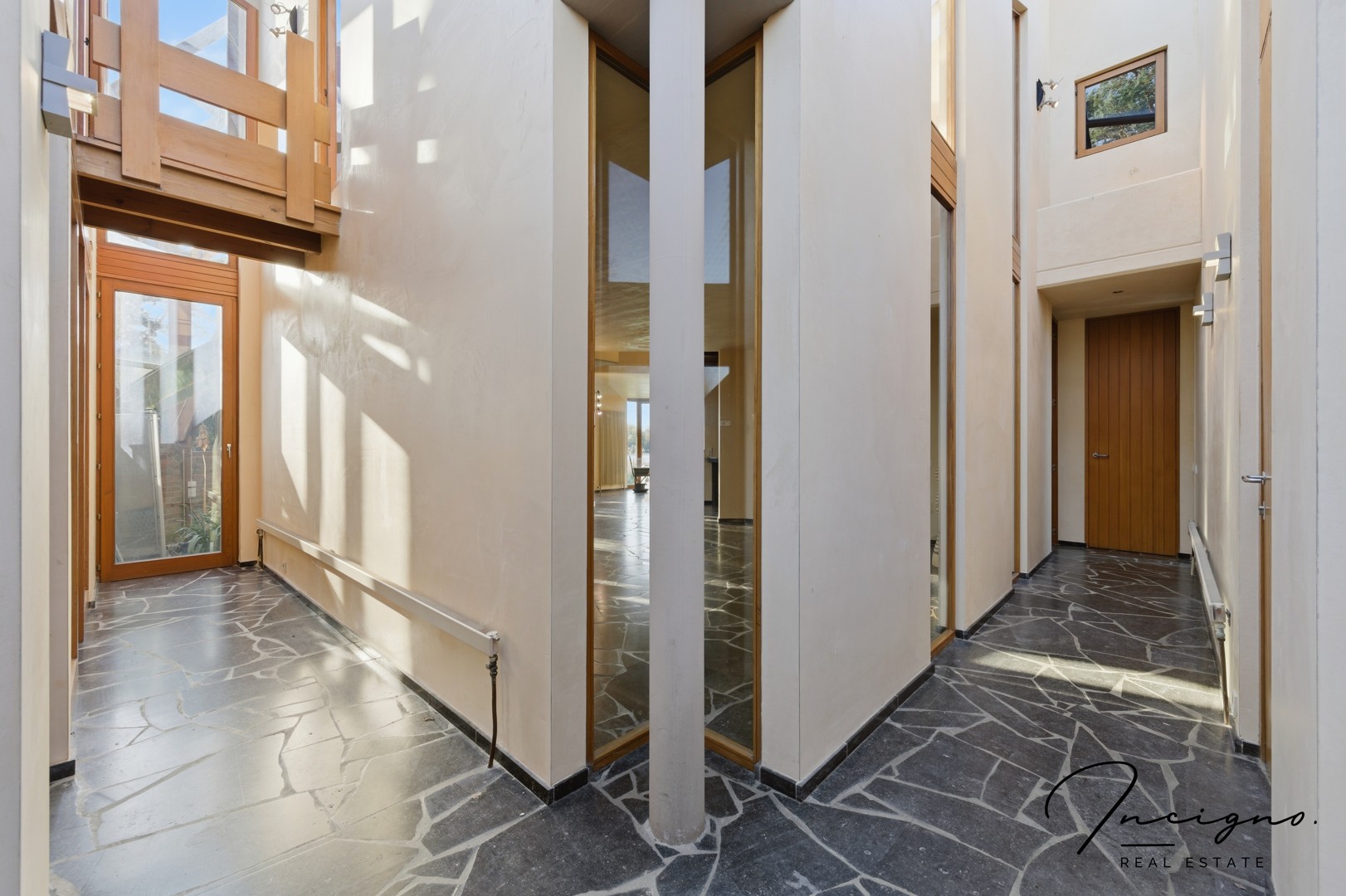 Uitzonderlijke architecturale woning met zicht op het meer van Keerbergen - foto 2