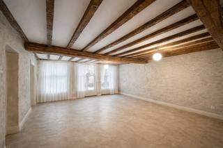 Dit gezellige appartement met 2 slaapkamers is gelegen in het hart van Mechelen, op wandelafstand van openbaar vervoer, winkels en alle...