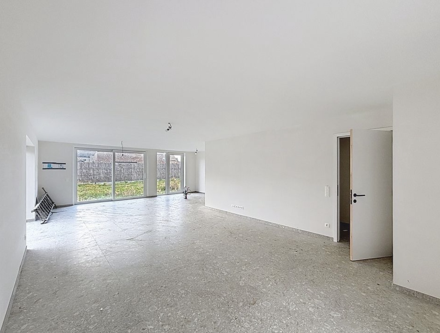 Nieuwbouwwoning te koop in centrum Petegem-aan-de-Schelde - foto 3
