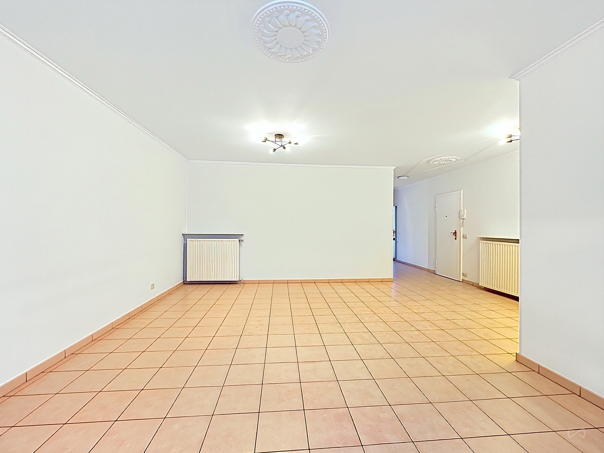 Prachtig appartement met 3 slpk, terras, tuin en parking - foto 5