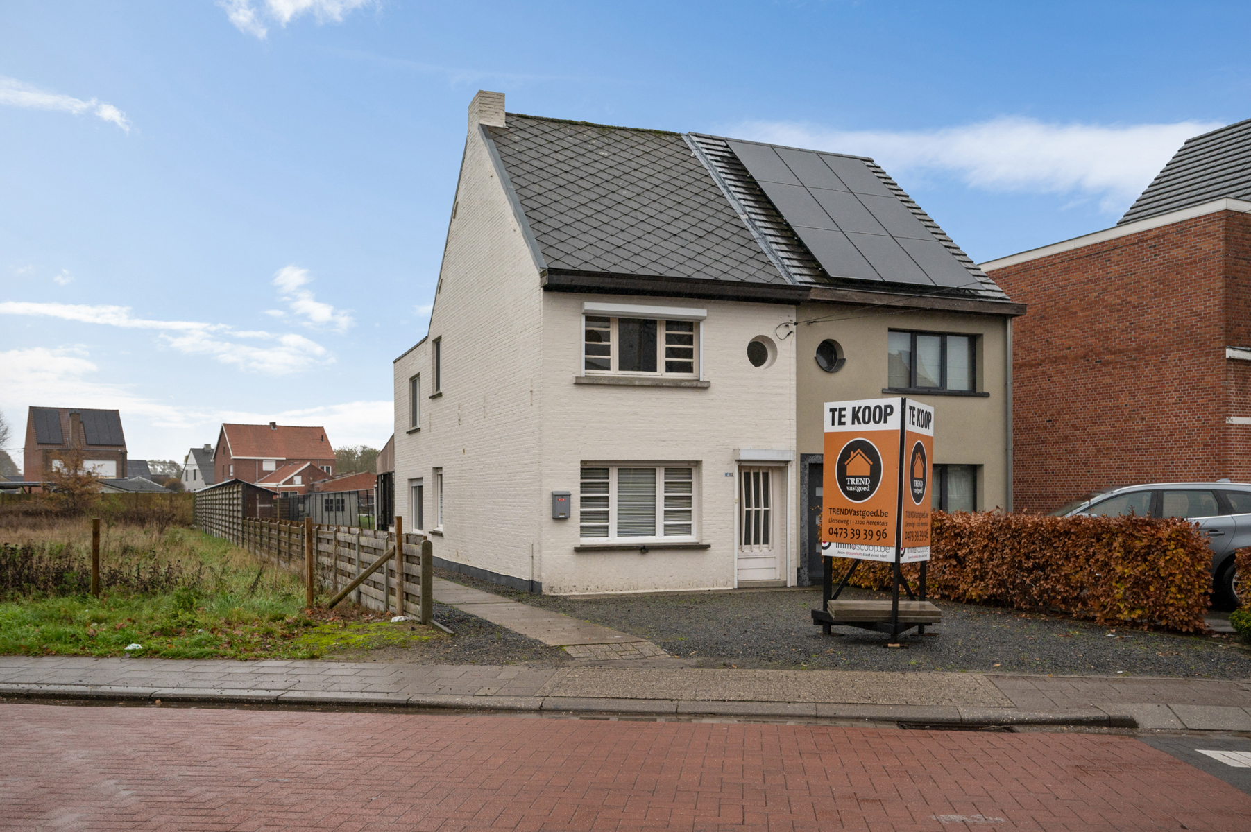 Te renoveren woonhuis met 3 slaapkamers. - foto 1