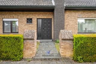 House for sale in Zele