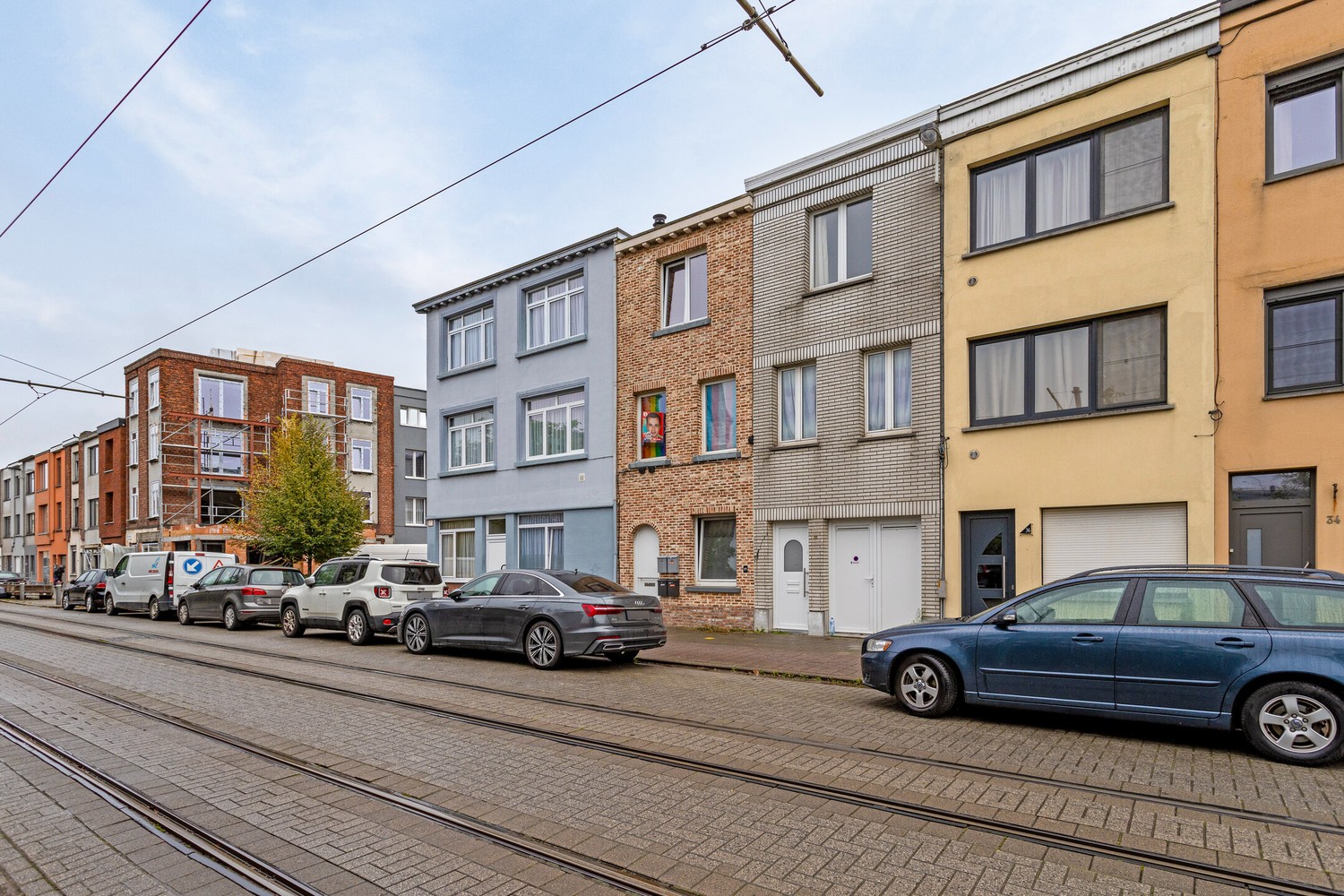 Ruime gezinswoning met inpandige garage - photo 3