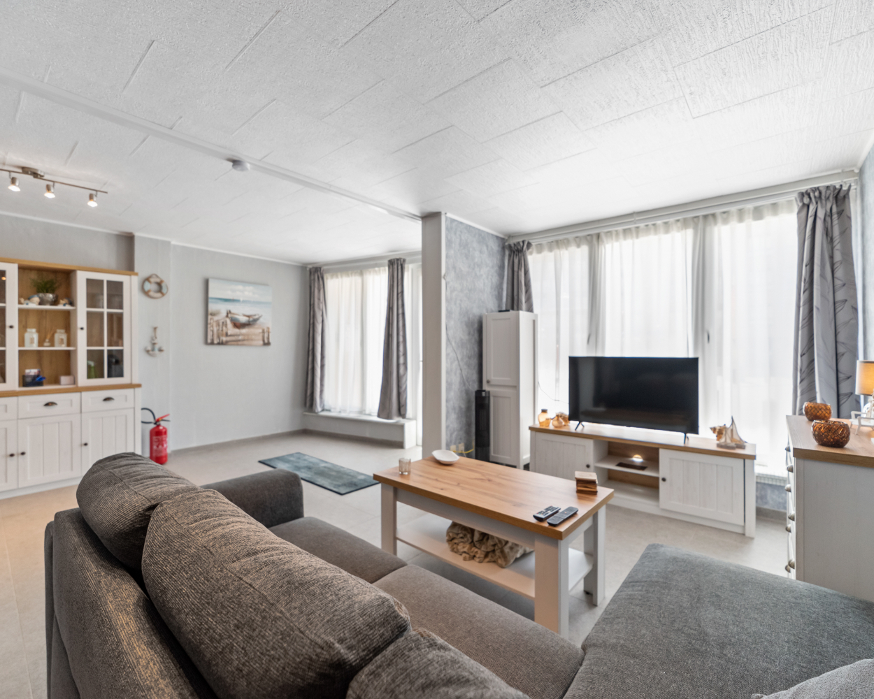 Instapklare studio in hartje Blankenberge vlakbij het strand - foto 3