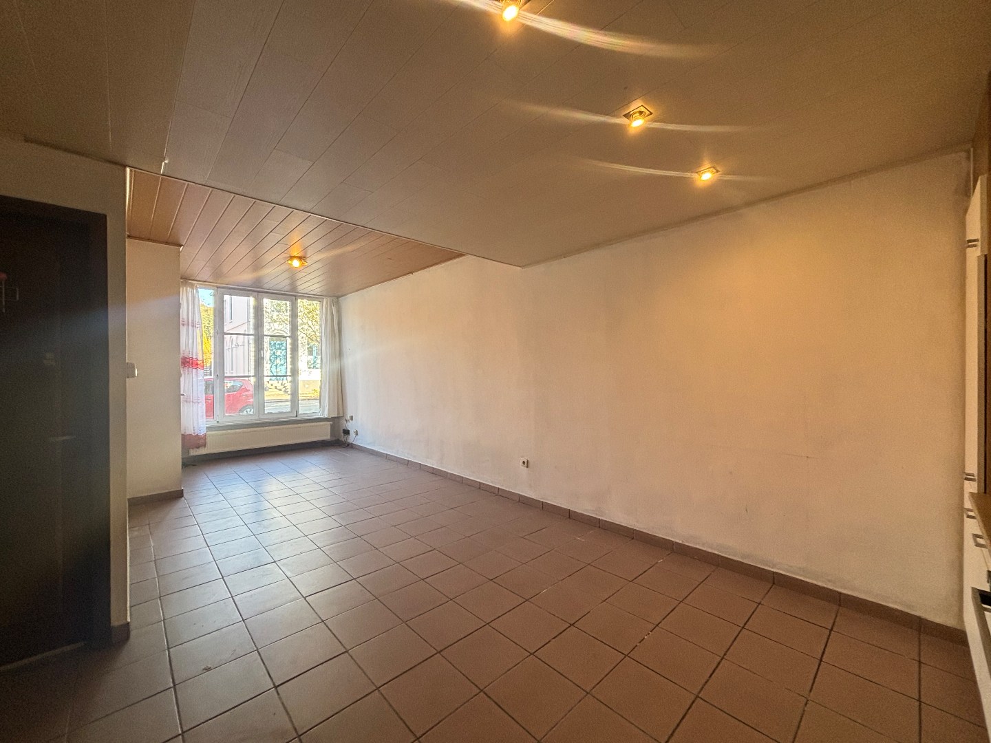 Te renoveren opbrengsteigendom met 2 appartementen in centrum Leopoldsburg - foto 4