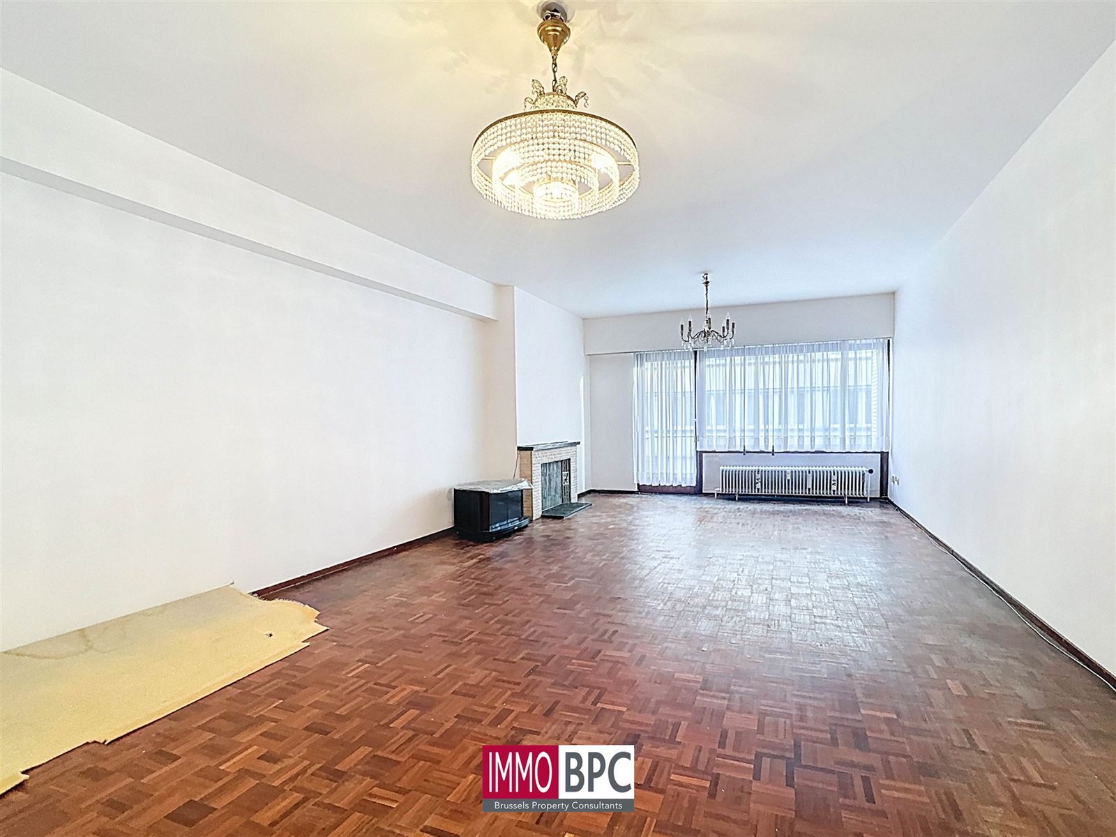 APPARTEMENT MET 3 SLAAPKAMERS, TERRAS EN MOGELIJKHEID TOT AANKOOP GARAGE - foto 2