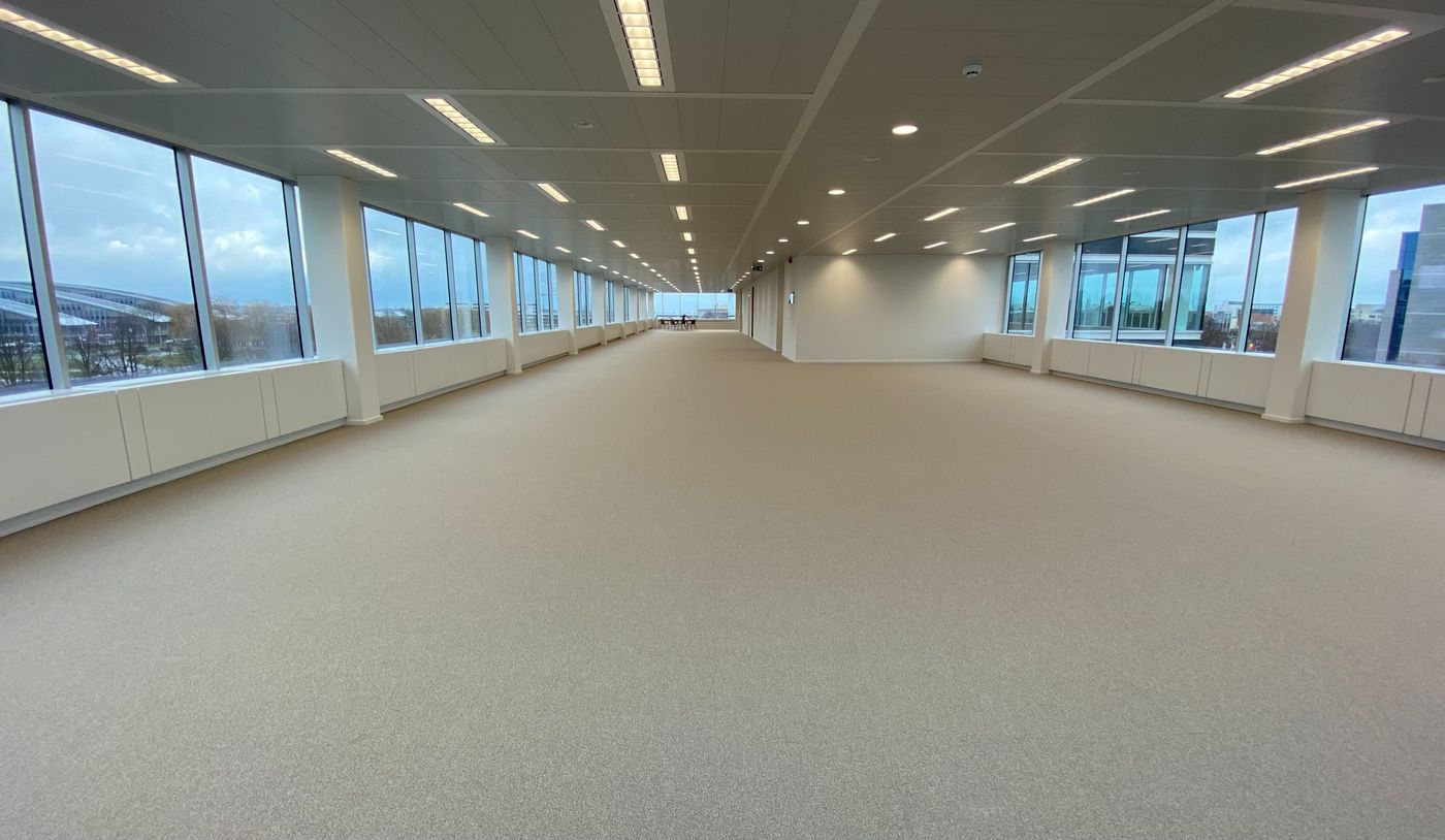 975 m² high-tech kantoor met unieke visibiliteit langs de A201 - foto 2
