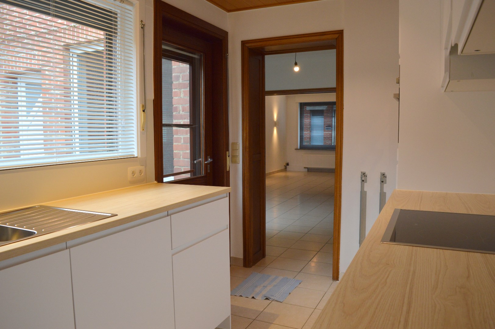 Ruime gezinswoning met 3 slaapkamers in Kuurne met vlotte bereikbaarheid - foto 4