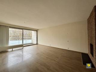 Modern 2 bedroom apartment with 2 terraces!This apartment is located in the cozy Fruithoflaan where several stores are nearby! The apartment has the...