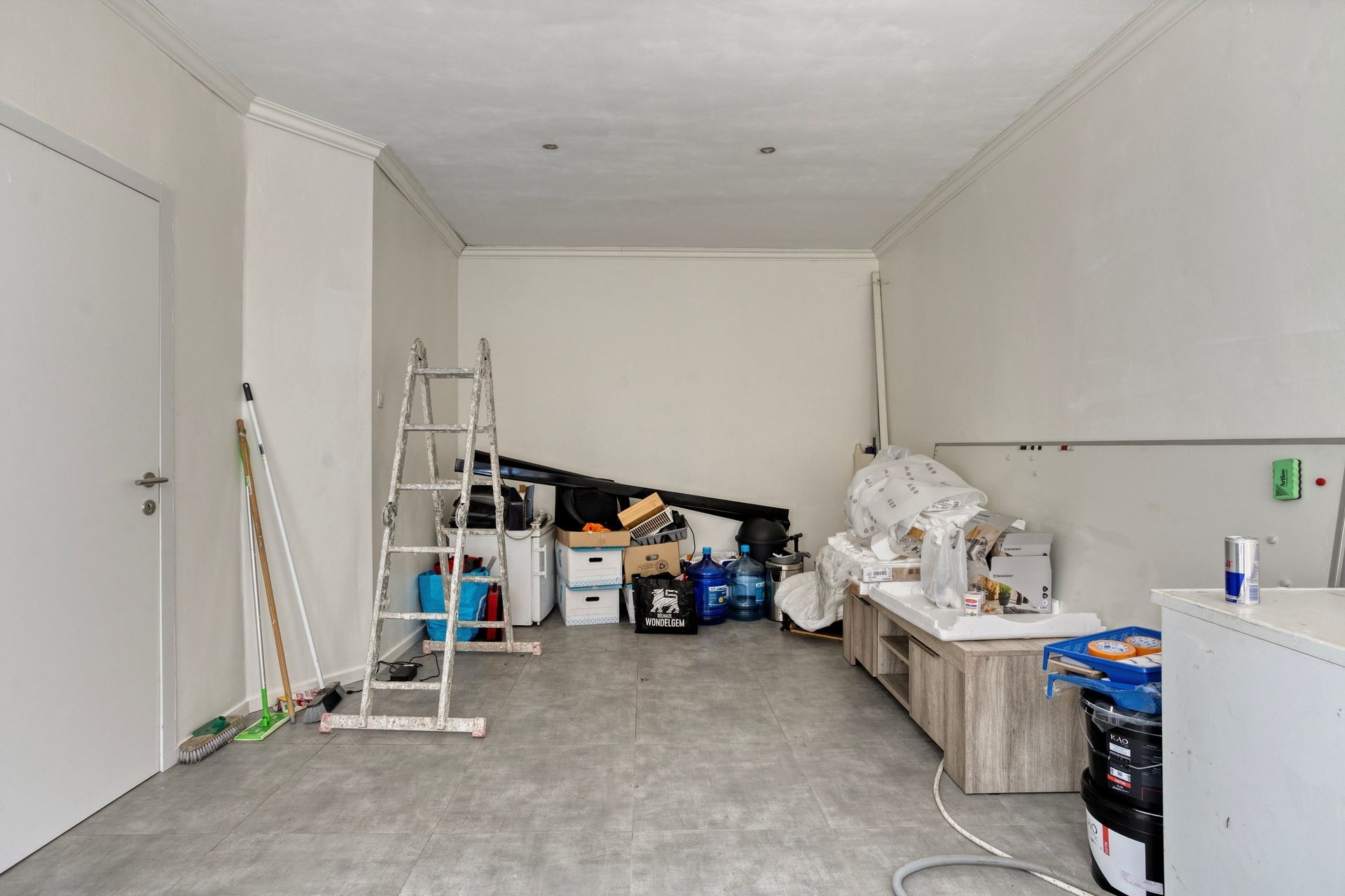 Deels gerenoveerde woning met 3 slpks - foto 3