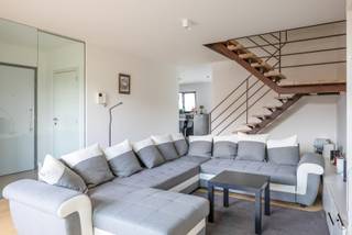 Dit duplex appartement is gelegen op de tweede en derde verdieping van een kleinschalig en recent appartementsgebouw in de dorpskern van...