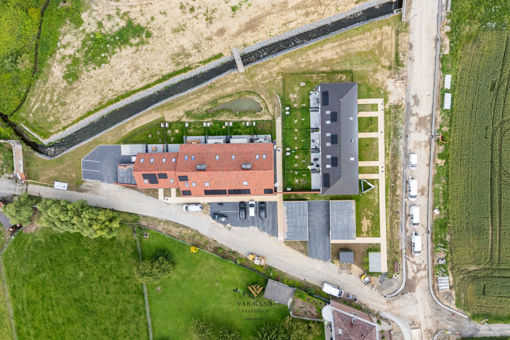 Volledig afgewerkte nieuwbouwwoning tot in de zolderkamer - foto 5