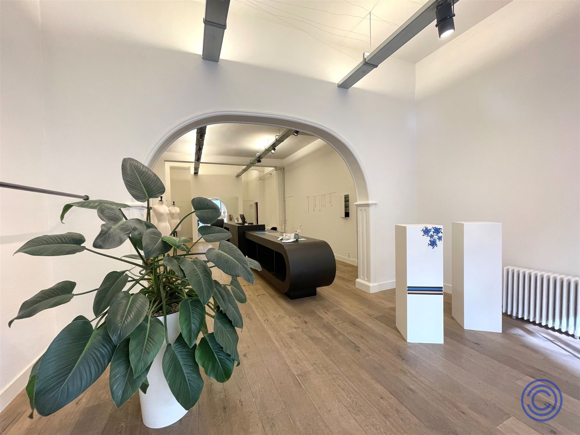 Commercial à louer à Anvers - photo 5