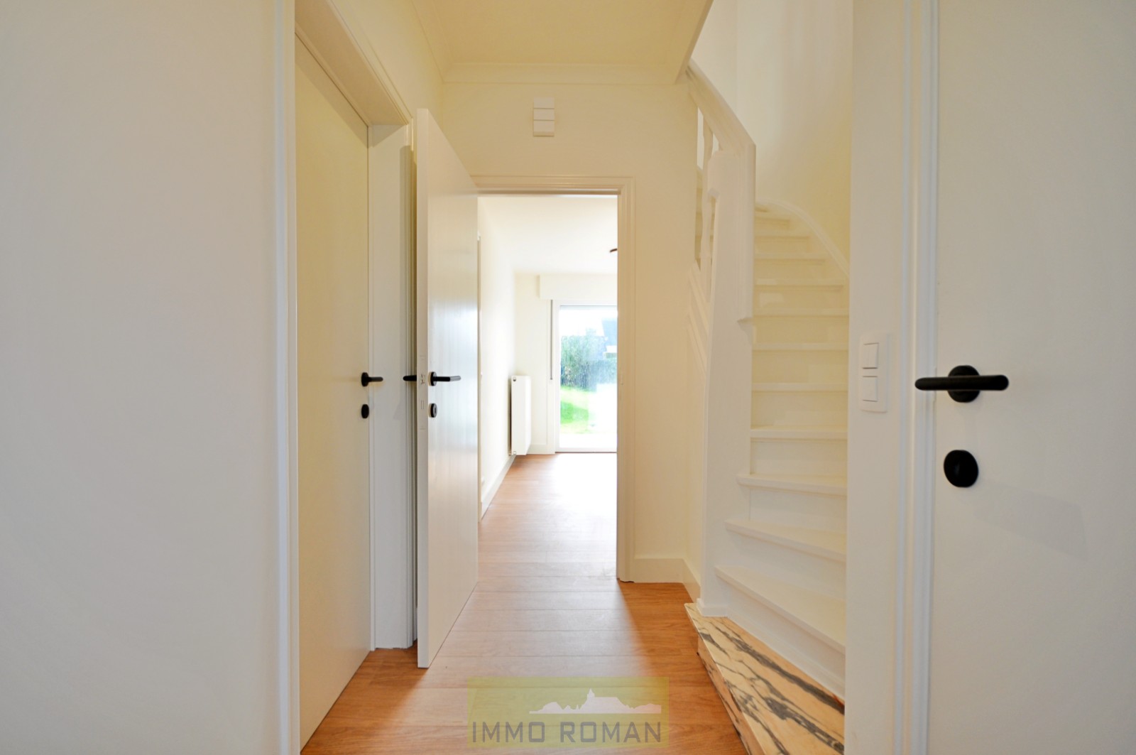 Gerenoveerde woning met ruime tuin te Anzegem! - foto 4