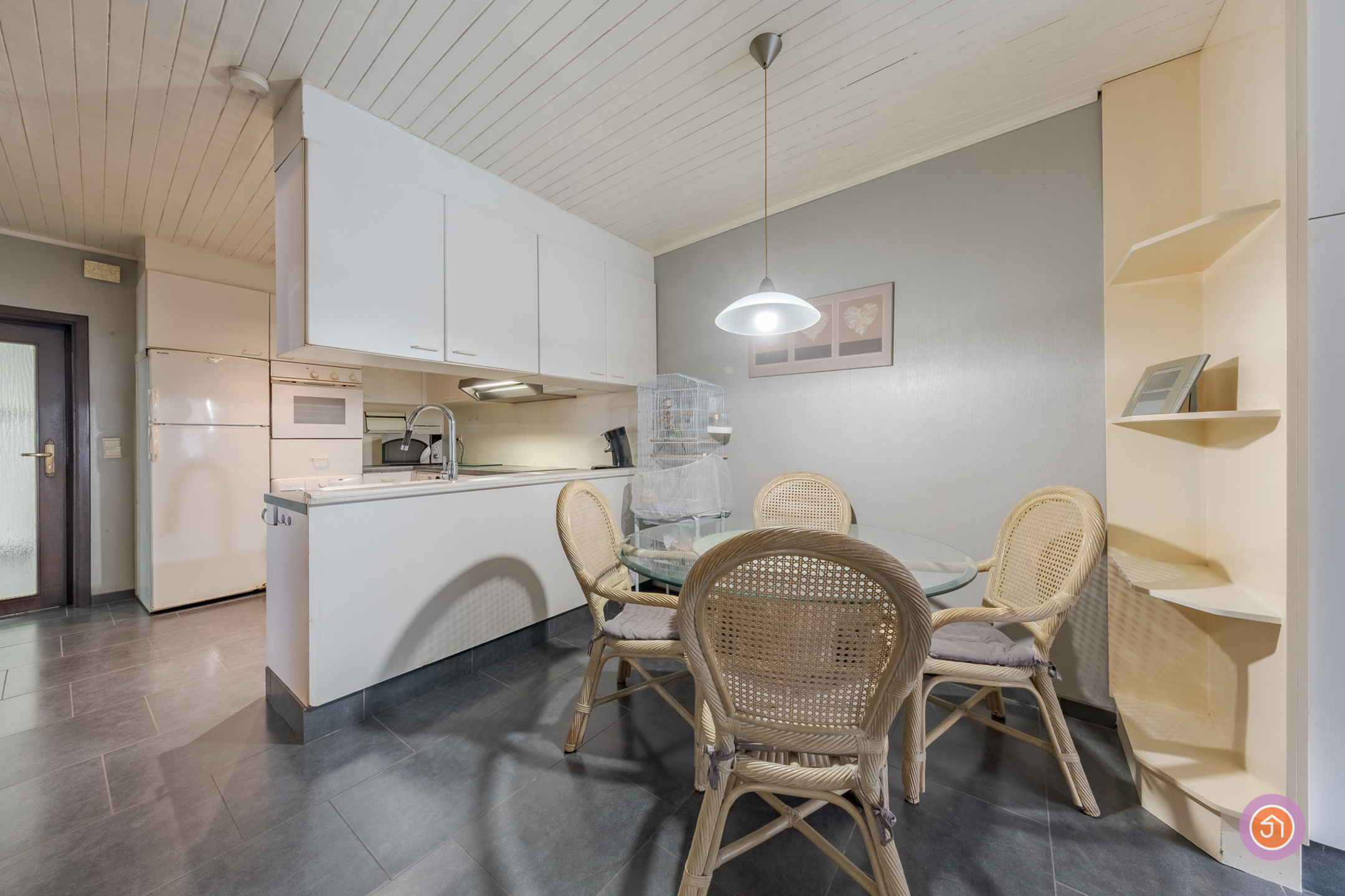 Zeer ruime en degelijke driegevelwoning met veel potentieel - foto 5