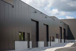 Deze nieuwbouw KMO-units in het hoogwaardige bedrijvenpark MG PARK ARSELA in Tielt worden te huur aangeboden. In het project zijn momenteel vier...