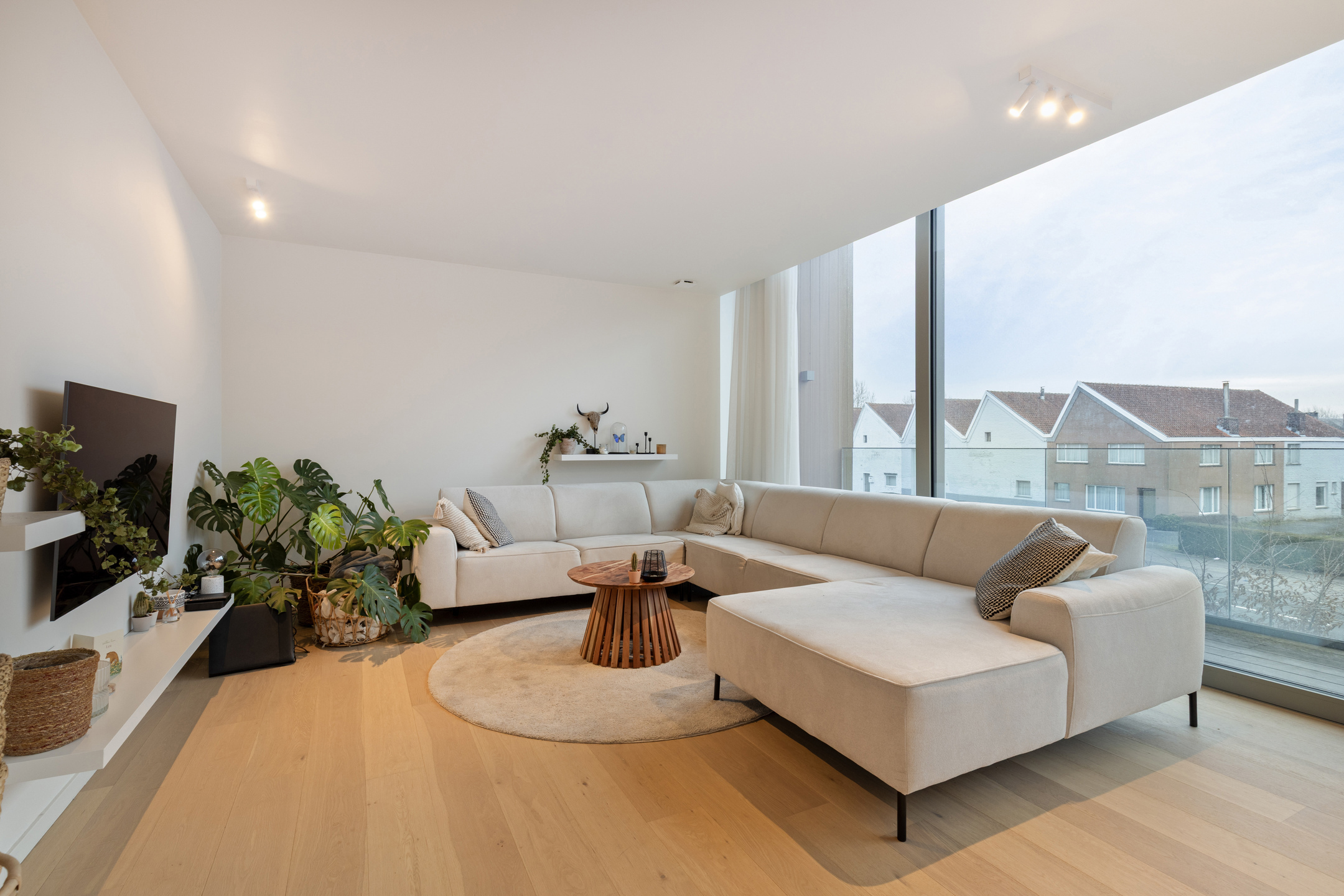 Lichtrijk appartement met terras in het centrum van Nazareth - foto 2