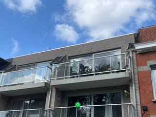 De Residentie is een mooi complex gelegen in de Molenstraat te Roeselare. Het appartement, gelegen op de 2de verdieping, bestaat uit: lift -...
