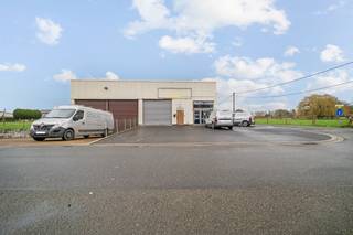 Commercial à vendre à Staden