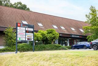 Op zoek naar een inspirerende werkplek? Dan is het hoog tijd om je thuisbureau in te wisselen voor een kantoor bij Office Center Ternat!Zij bieden...