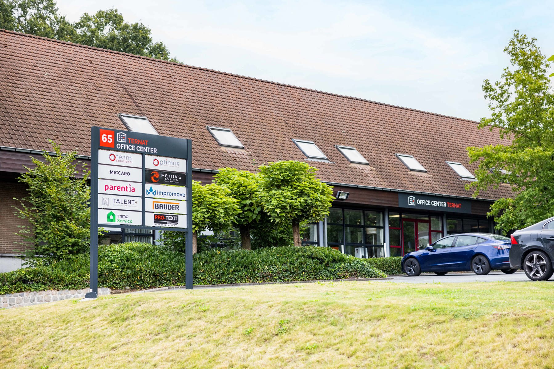 Commercial à louer à Ternat - photo 3