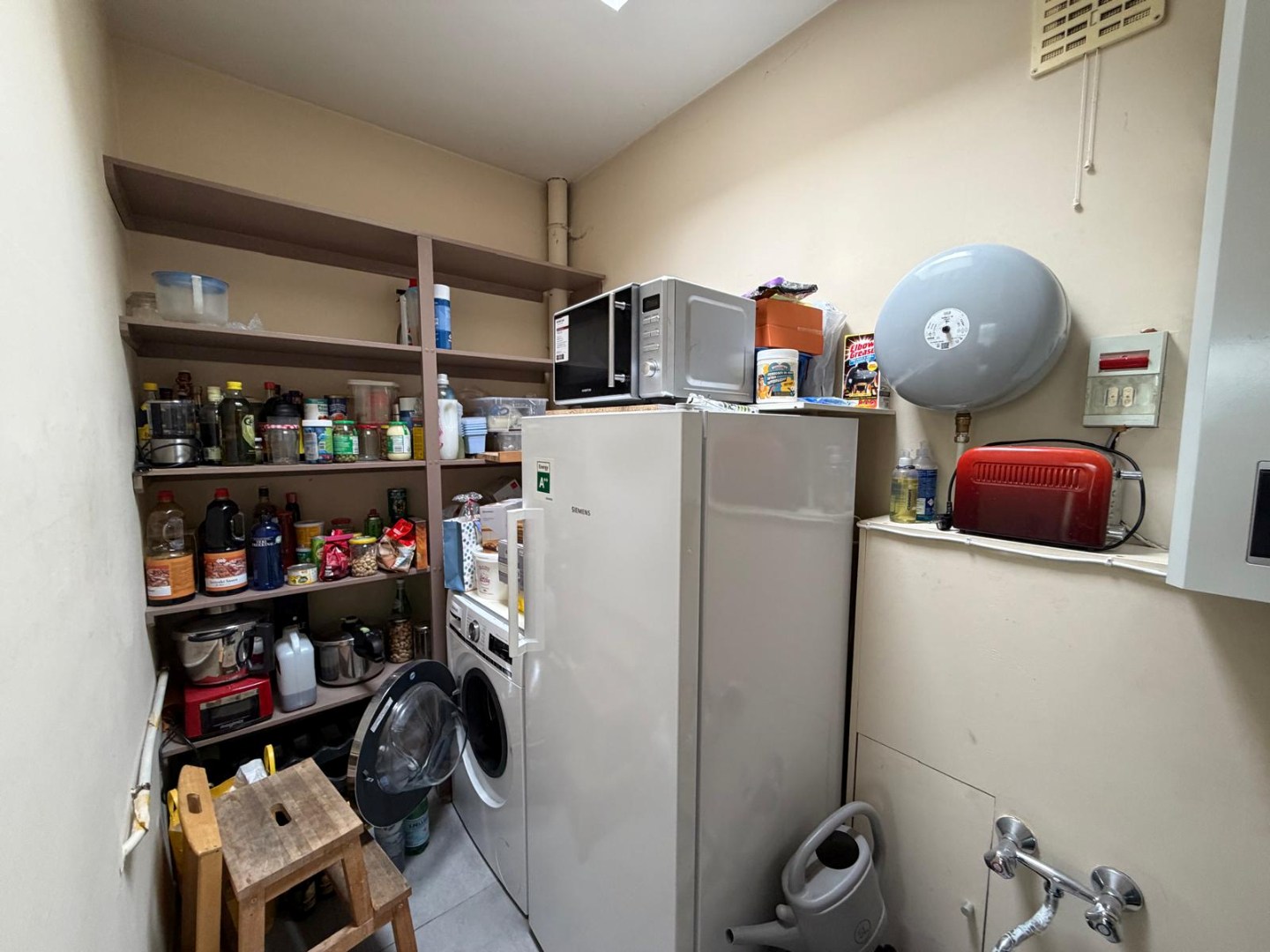 Ruim appartement met 2 slaapkamers en garage in het centrum van Geel - foto 5