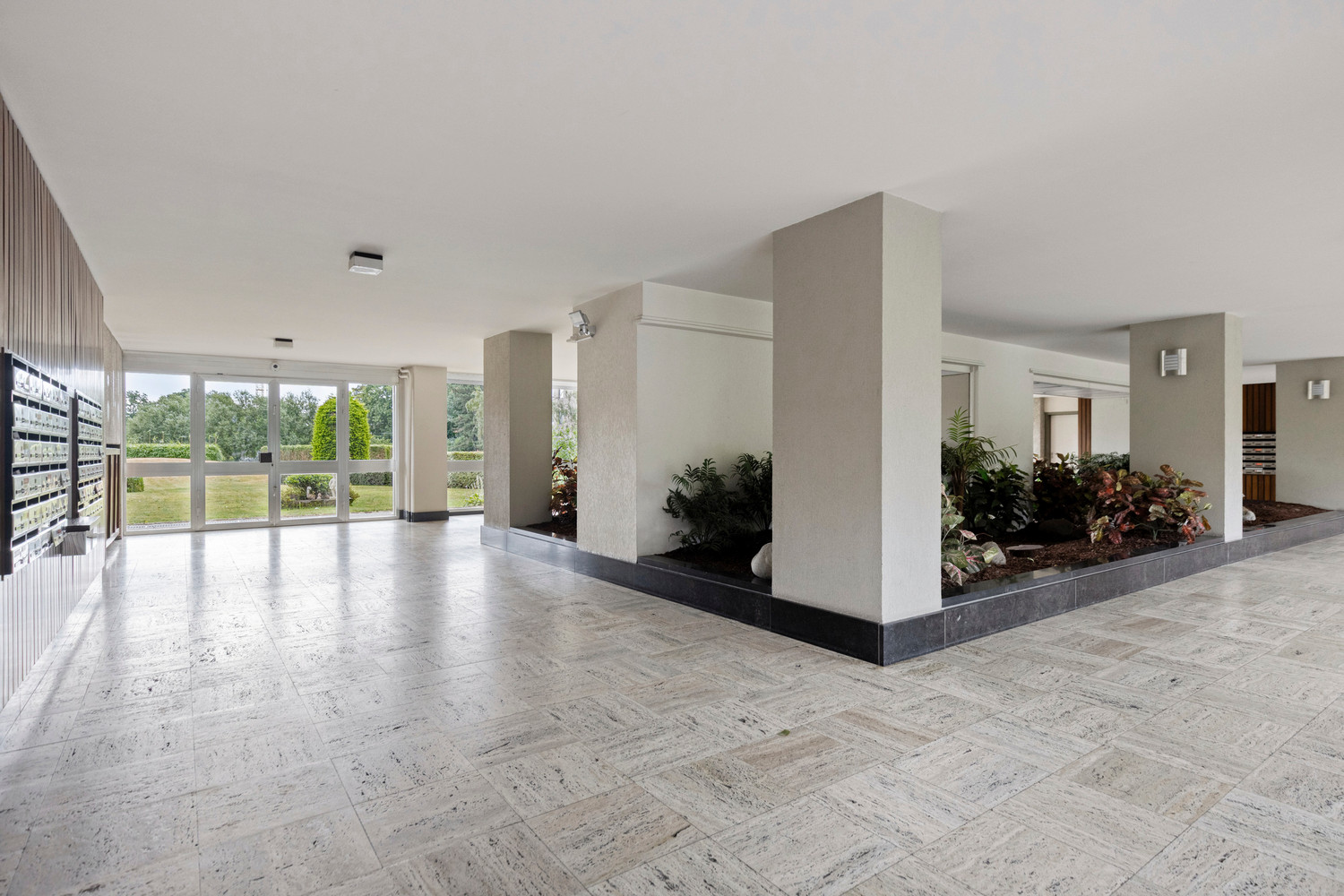 Apartment for sale in Deurne with 1 bedroom - photo 5