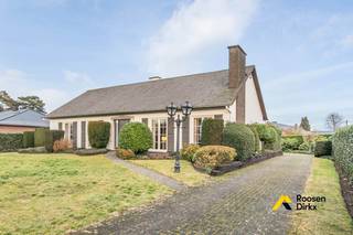 Als degelijk en klasse vol kunnen we deze mooie bungalow in Wijshagen benoemen. Met een oppervlakte van bijna 13a beschikt de woning over een...