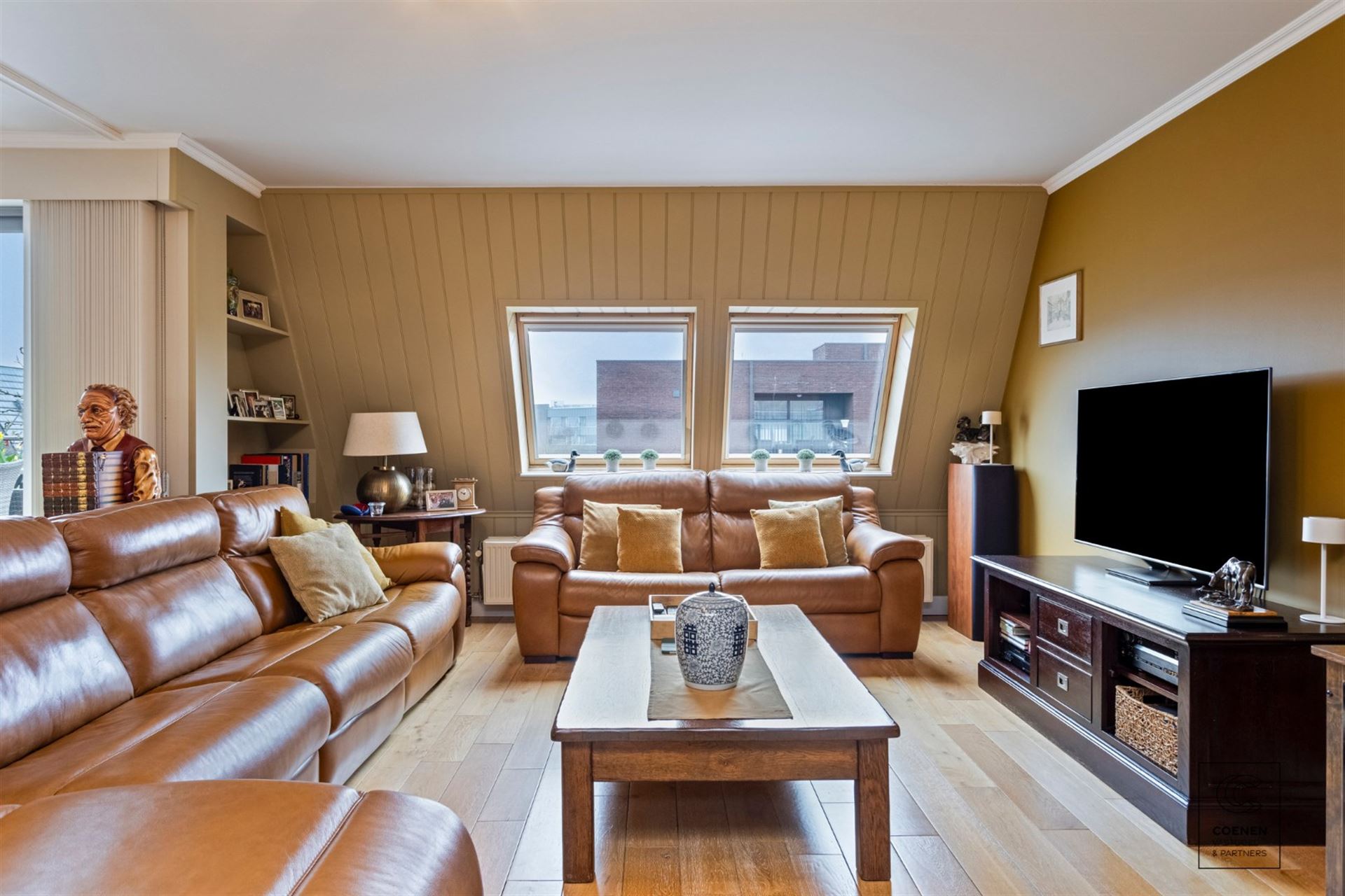 Ruim en stijlvol appartement van 146m² met zonnig terras in Lier! - foto 4