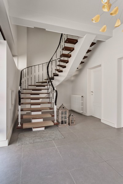 Op en top gerenoveerde bel-etage woning mét magazijn TE KOOP nabij hartje Wakken! - foto 3