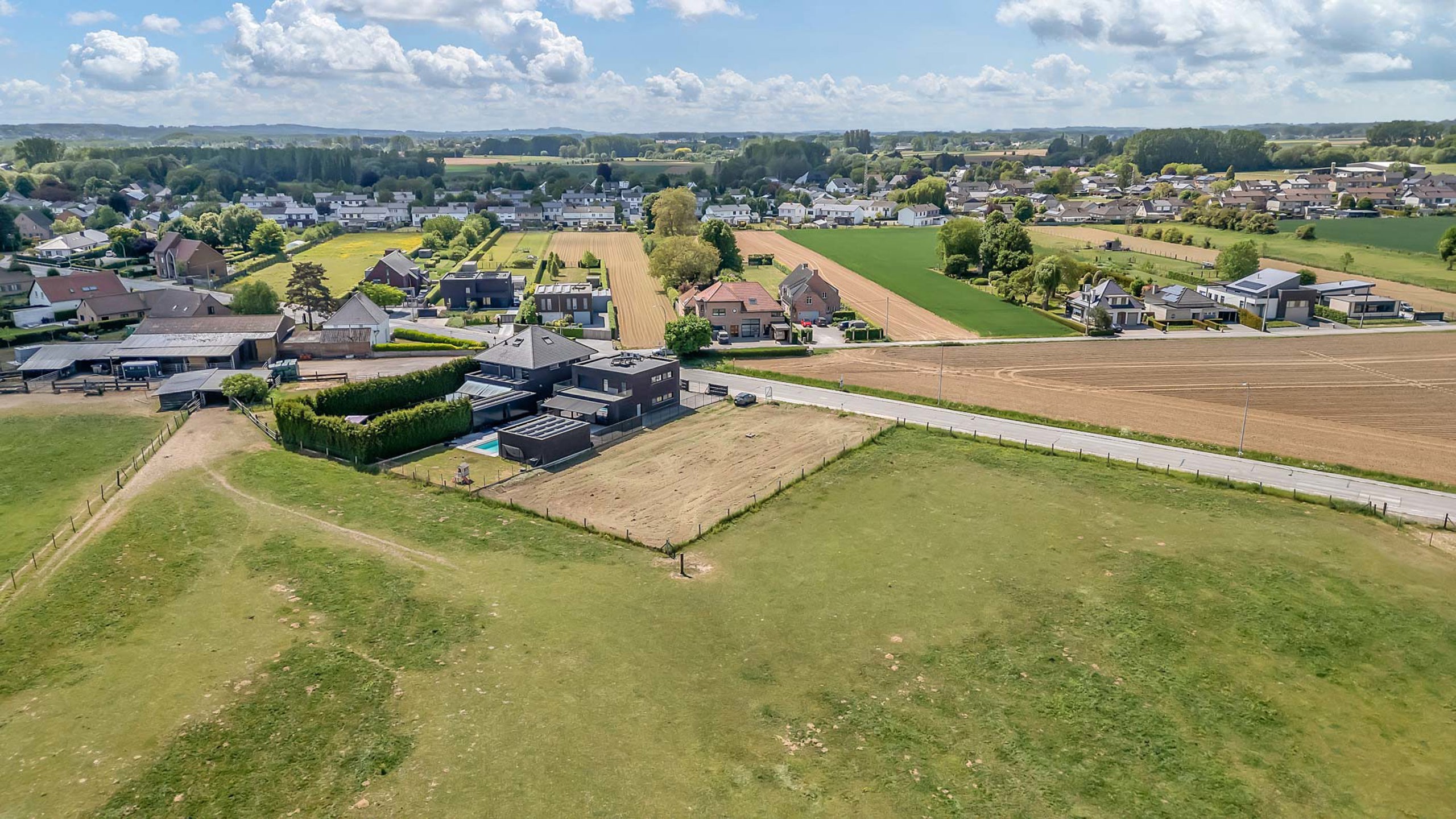 Unieke bouwgrond voor OB met weide  - foto 4