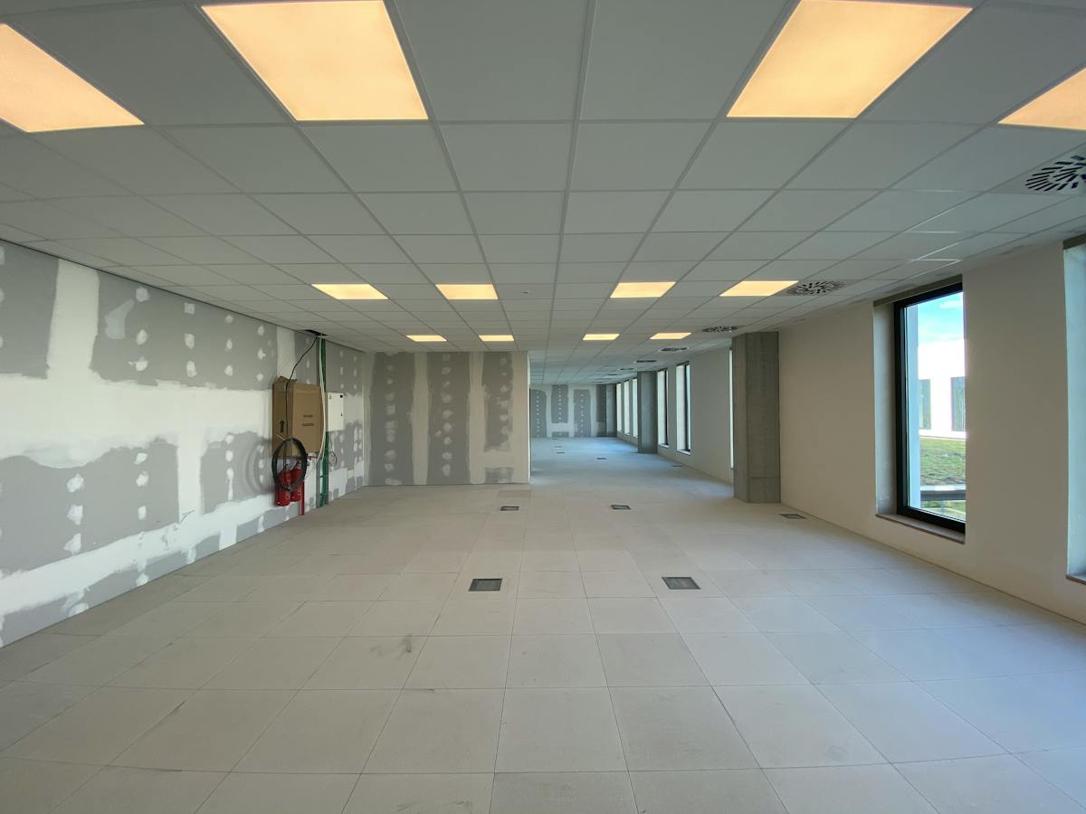 Newly built office approx. 295 m² in R. Plaza Roeselare - photo 4