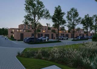 <strong><span>GROEN EN DUURZAAM WONEN IN HARTJE LOMMEL, WEG VAN ALLE DRUKTE, IN EEN PARKOMGEVING</span><br /><span>Thuiskomen in een oase van rust in een parkomgeving als je naaste buur?</span></strong><br /><br />Thuiskomen in een oase van rust in een parkomgeving als je naaste buur? Dat kan in Residentie Vennenpark!<br />Residentie Vennenpark II staat voor wonen in het groen, zonder in te boeten aan comfort of bereikbaarheid. De prachtige parktuin vormt het hart van de site : een sfeervolle plek om tot rust te komen. De wandelpaden zijn verweven met de groenaanplanting, het geheel zorgt voor openheid, rust en privacy. Residentie Vennenpark II ligt centraal in Lommel, binnen de nieuwe woonontwikkeling 'In 't Ven'. Dankzij de autovrij omgeving geniet je van de rust, terwijl het stadscentrum en alle voorzieningen zich op wandelafstand bevinden.<br /><br />Dit prachtig nieuwbouwproject bestaat uit 24 stapelwoningen, harmonieus verdeeld over drie bouwvolumes (blokken A, B en C). De gebouwen tellen 2 tot 3 bouwlagen en combineren een doordachte architectuur met optimaal wooncomfort. De woningen bieden keuze uit twee of drie slaapkamers en beschikken over mooie woonoppervlaktes van 87m² tot maar liefst 142m². Dankzij de doordachte indeling en grote raampartijen geniet je overal van een aangename lichtinval en een open gevoel.<br />Bouwheer Evillas realiseert binnen dit project energiezuinige woningen met maximaal wooncomfort en een hoogwaardige afwerking.<br />Zo zijn er mooie budgetten voorzien om de sanitaire toestellen, keuken, binnendeuren en vloerbekleding zelf te kiezen bij de vooropgestelde leveranciers. De volledige residentie voldoet aan alle hedendaagse comforteisen en maakt gebruik van duurzame energie waaronder geothermische warmte pomp met vloerverwarming, zonnepanelen en ventilatiesysteem D wat resulteert in gunstige E-peilen. Helemaal klaar voor de toekomst!<br /><br />Kortom, Vennenpark biedt de ideale balans tussen wonen in het bruisende centrum en de rust en het groen van wonen in een park!<br /><br /><strong>Gelijkvloers appartement met een bruto bewoonbare oppervlakte van 101,19m² en zongericht terras van 20,70m² met tuintje bestaande uit :<br />. inkomhal, toiletruimte, nachthal,  2 slaapkamers, badkamer, woon- en zitruimte, keuken, technische ruimte<br />. afgesloten autostaanplaats</strong><br /><br />Via de tuin heb je rechtstreeks toegang tot de privatieve afgesloten autostaanplaats  en bergruimte. <br /><br /><span><u><strong>TROEVEN :</strong></u></span><br />. fijne locatie: rustig en in het groen op wandelafstand van het centrum<br />. hedendaagse en hoogwaardige architectuur ontworpen door Sculp (IT) architecten<br />. optimale en kwalitatieve benutting van de oppervlakte<br />. geothermische warmtepomp (grond/water) in combinatie met vloerverwarming <br />. ventilatiesysteem type D<br />. zonnepanelen (minimaal 1700Wp)<br />. gunstig E-peil<br />. instapklaar afgewerkt volgens de wensen van de klant<br /><br /><strong>Op zoek naar een appartement in een nieuwe groene stadsomgeving?<br />Wij maken graag tijd voor een persoonlijke afspraak om dit prachtige project aan u voor te stellen.<br />Contacteer ons via 0496/166 339 of via mail joris@limbo.be. </strong>