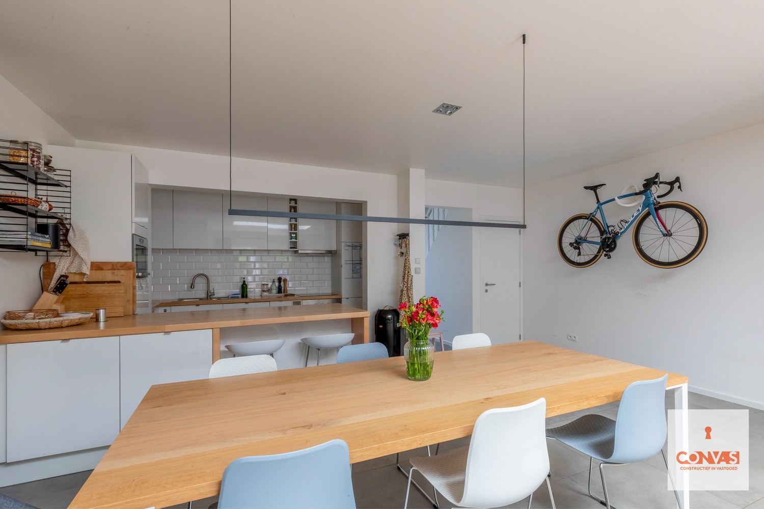 Instapklare rijwoning met eigen oprit en tuin - foto 5