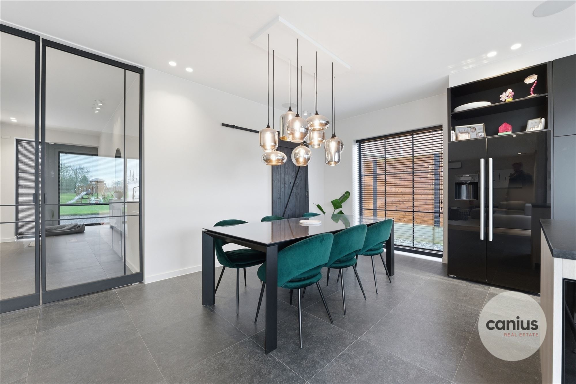 UITZONDERLIJKE WONING MET ZWEMBAD – MOGELIJKHEID ZELFSTANDIG BEROEP - foto 5