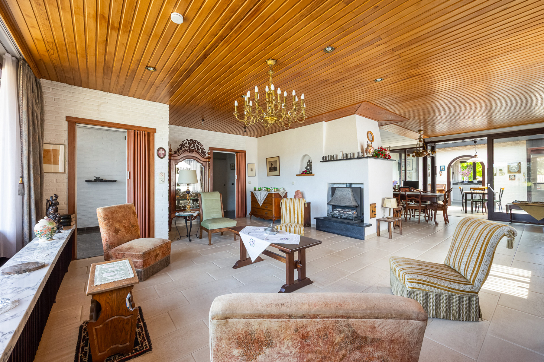 Laagbouwwoning met ruime kelderverdieping in Beerse - foto 4