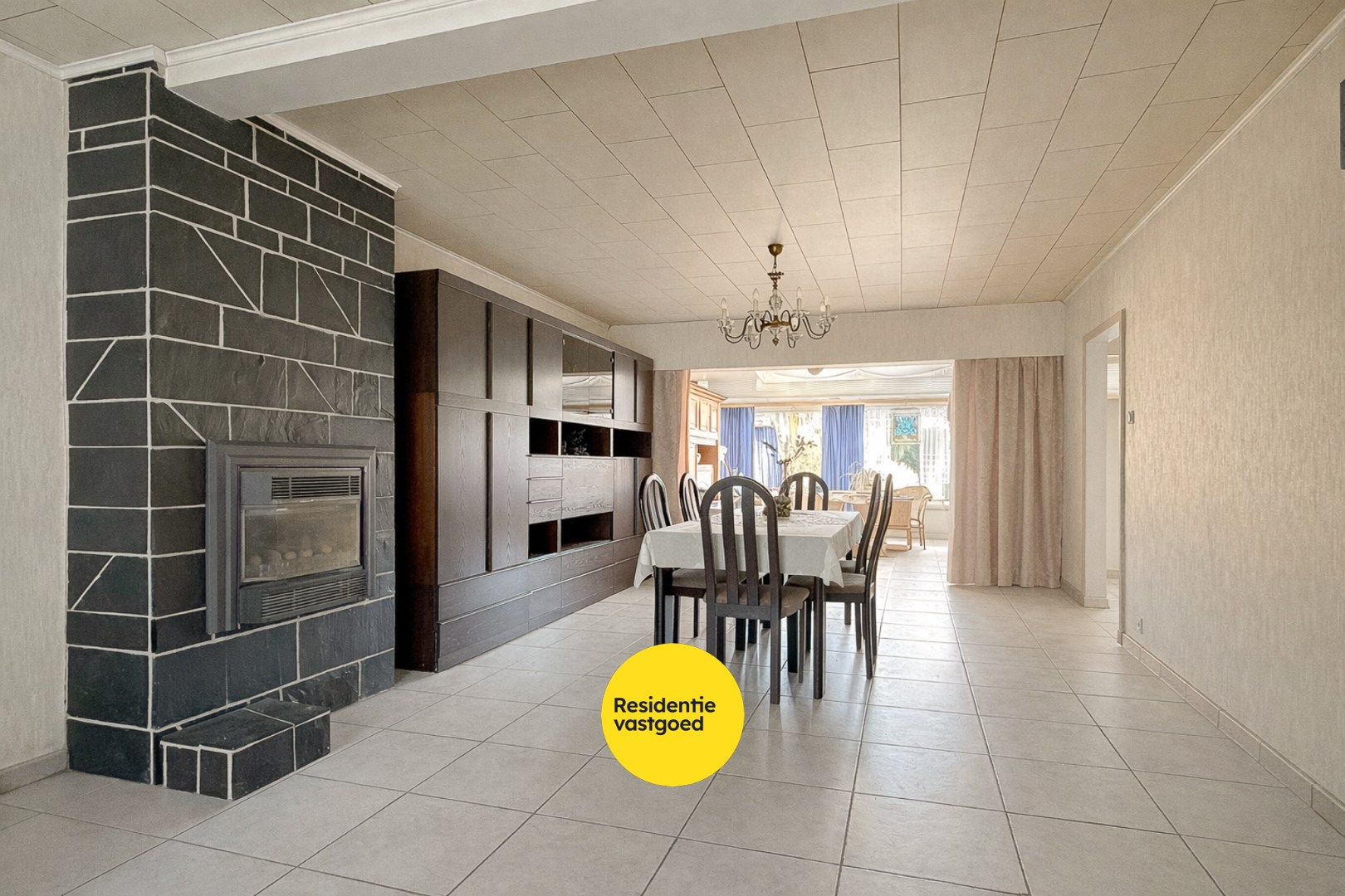 Ruime woning met zuidgerichte tuin te Sint-Michiels - foto 4