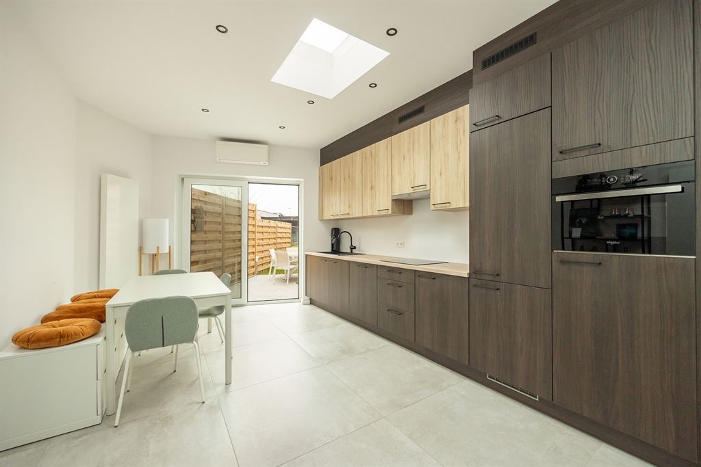 Volledig gerenoveerde woning vlakbij centrum Lier - foto 2