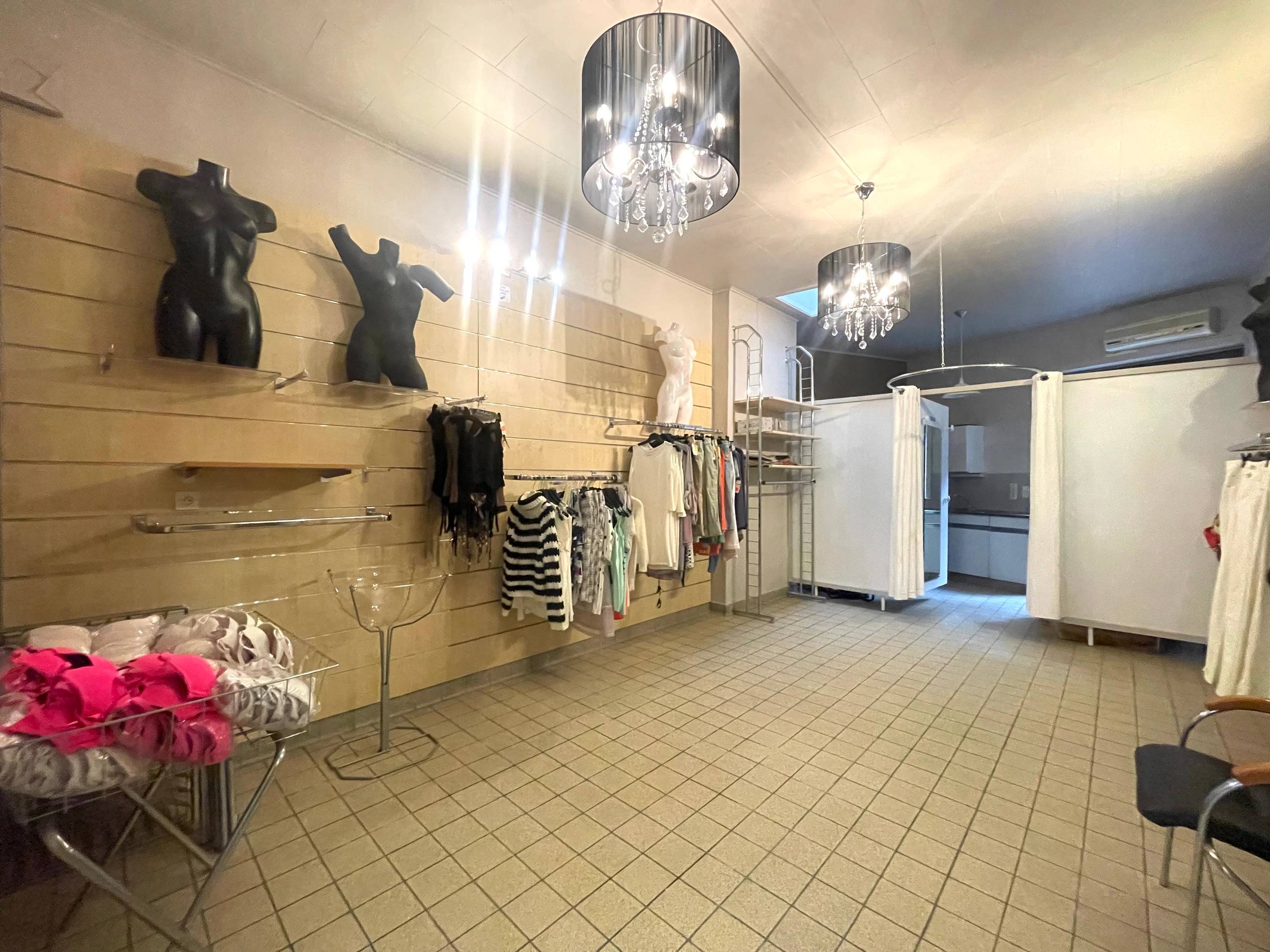 Menen: handelspand met woonst op topligging te koop - foto 4