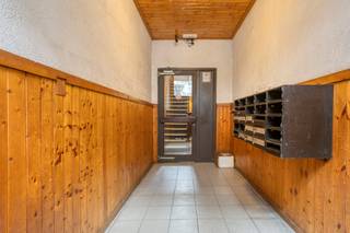 **PRIJS OP AANVRAAG** Dit karaktervolle gebouw, gelegen aan de Antoine Dansaertstraat 152 in het hart van Brussel, biedt een...