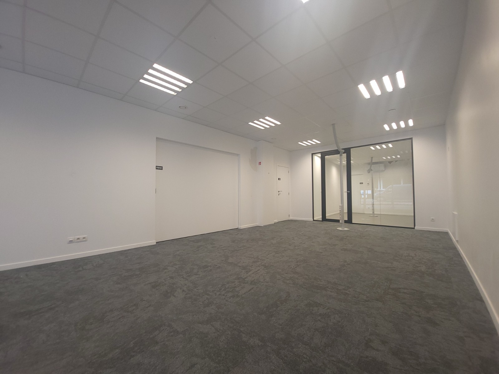 Exclusief gelegen handelsruimte in centrum Deinze - foto 5