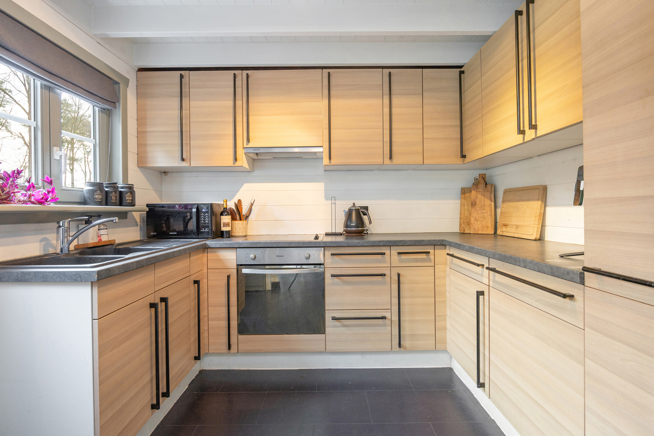 Instapklare weekendwoning met 3 slpk's op 878m². - foto 5