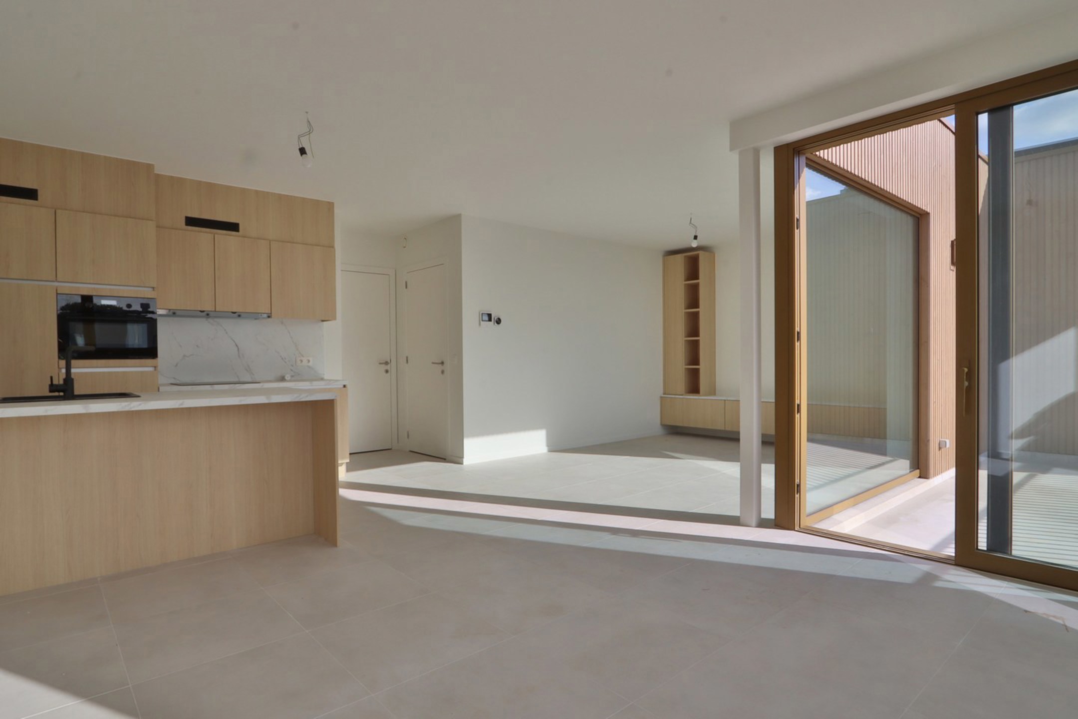 Apartment for rent in Beveren-Kruibeke-Zwijndrecht with 2 bedrooms - photo 5